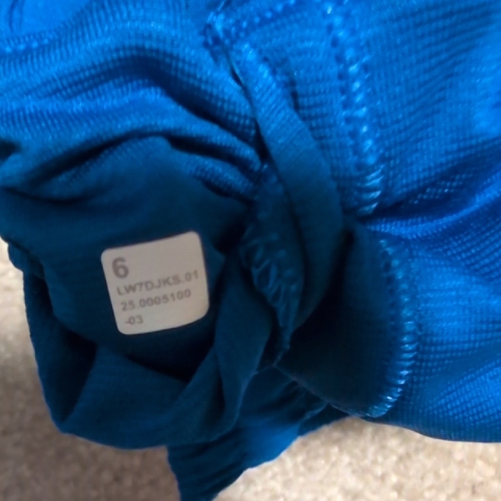 Lululemon Hotty Hot HR Shorts Cobalt Blue - Picture 2 of 2
